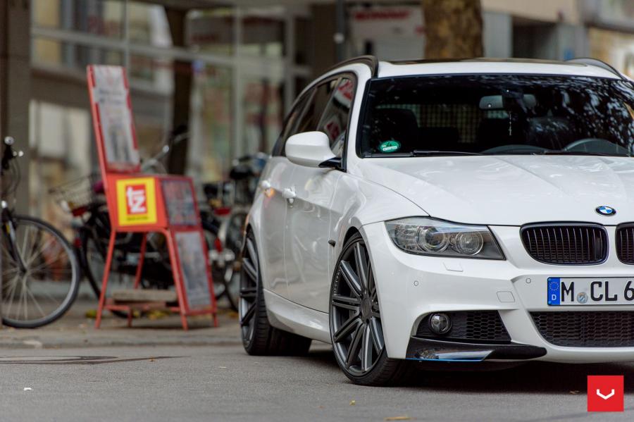  BMW 3-Series Touring on Vossen Wheels (CV4) 2016 года  (фото 24 из 26)